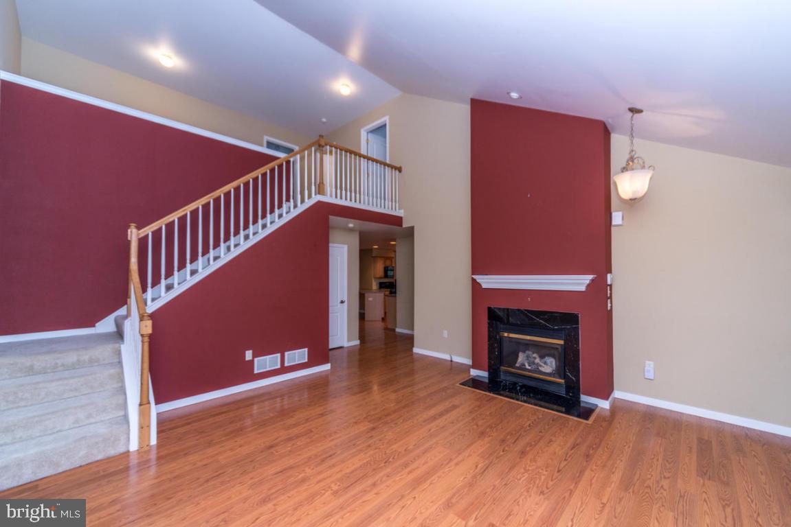 CHARITY GARDENS - Residential