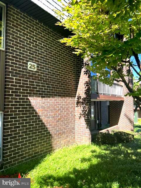 Condo For Sale - 25 Stonehenge Circle #7<br/> PIKESVILLE, MD 21208