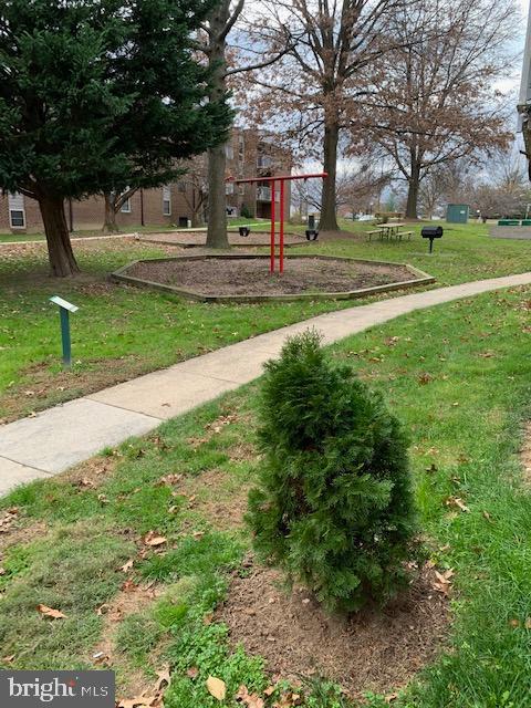 GLENWAYE GARDENS - Residential