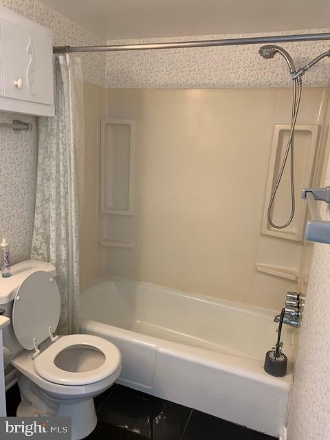 GLENWAYE GARDENS - Residential