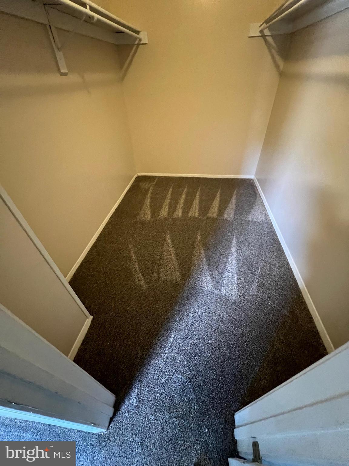 COLCHESTER TOWNE CONDO - Residential