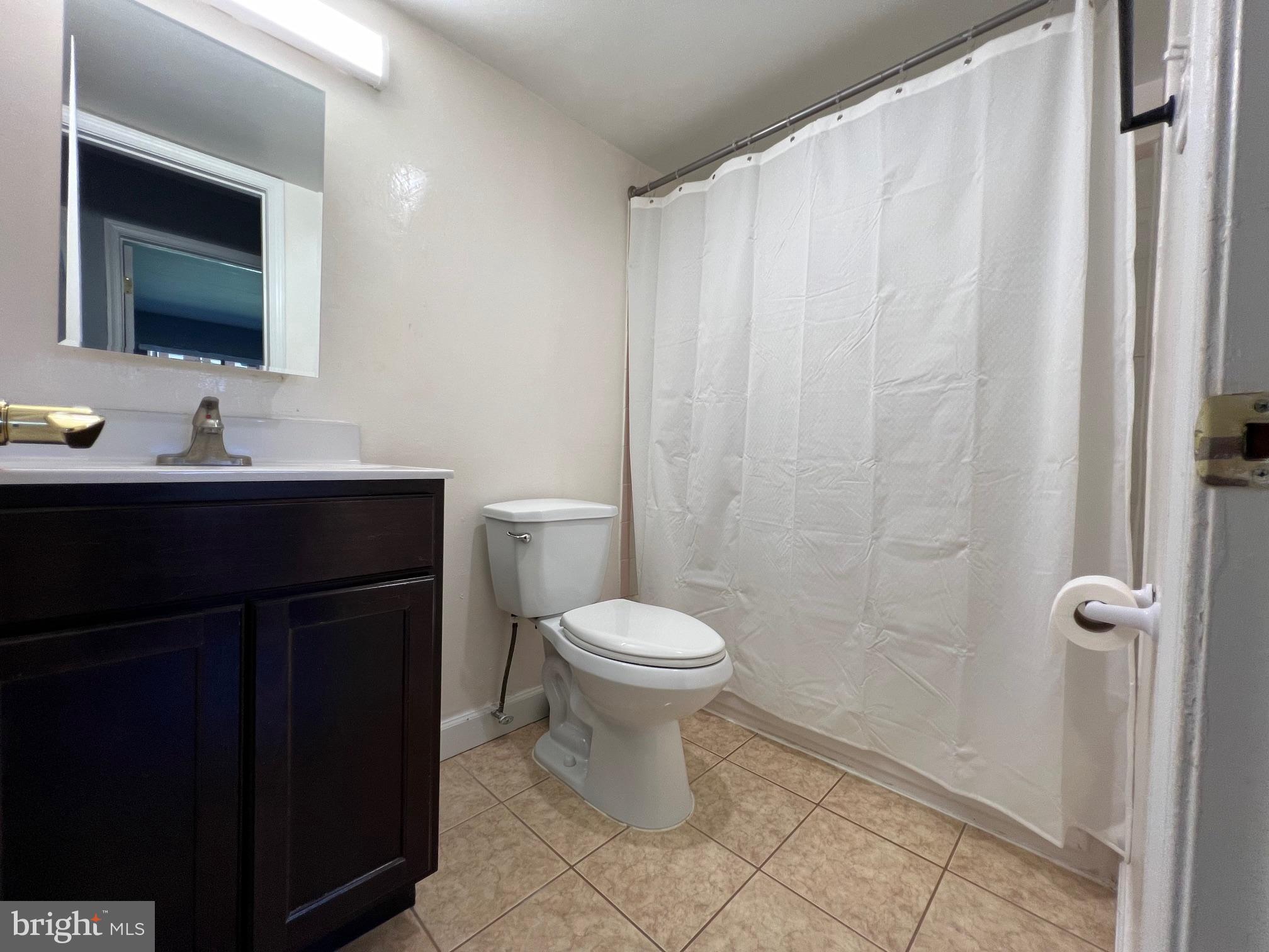 COLCHESTER TOWNE CONDO - Residential