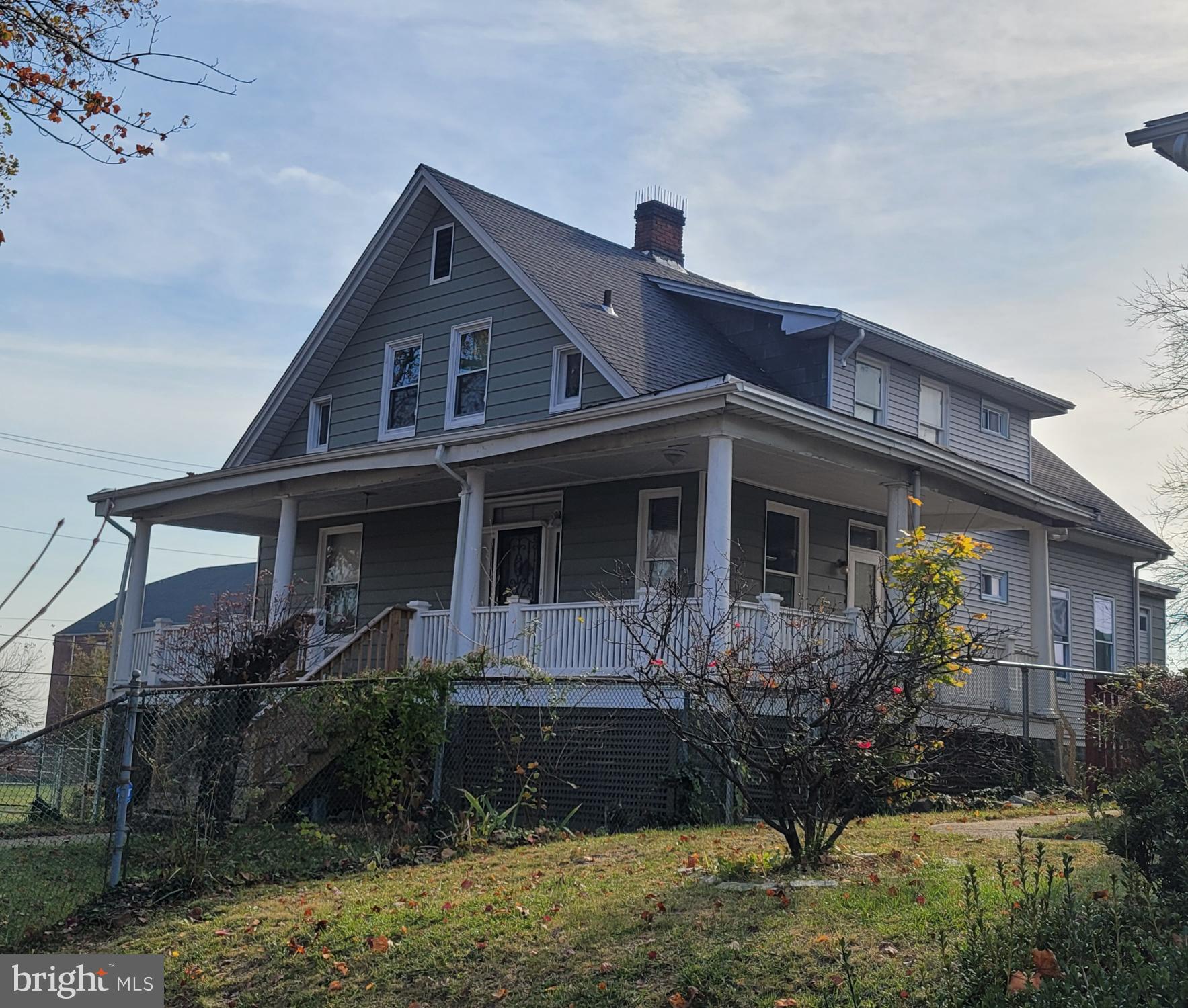 ROGNEL HEIGHTS - Residential