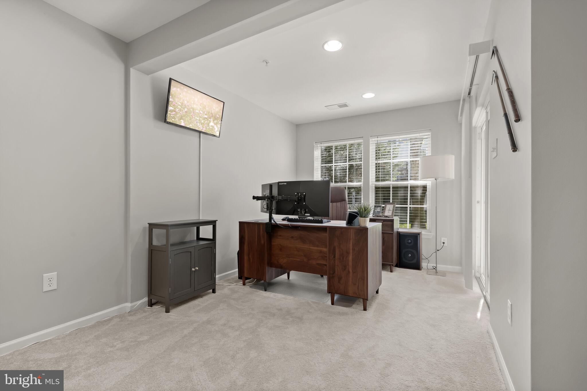 EMERSON - Residential