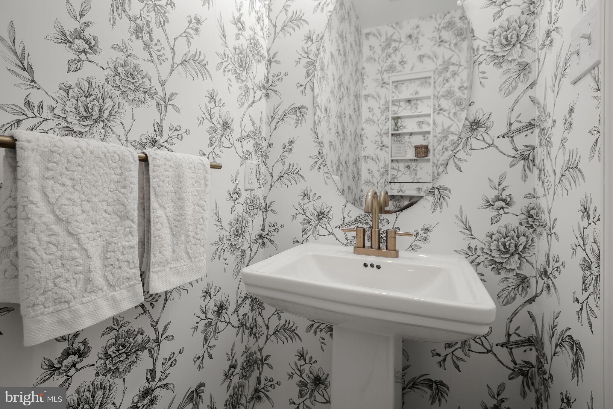 EMERSON - Residential