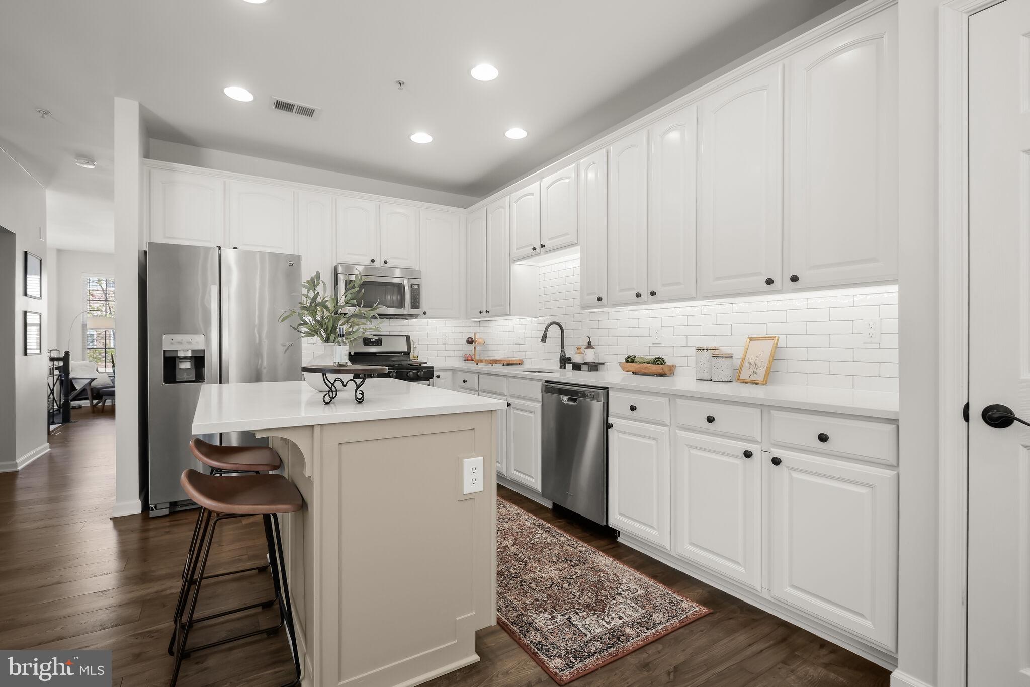 EMERSON - Residential