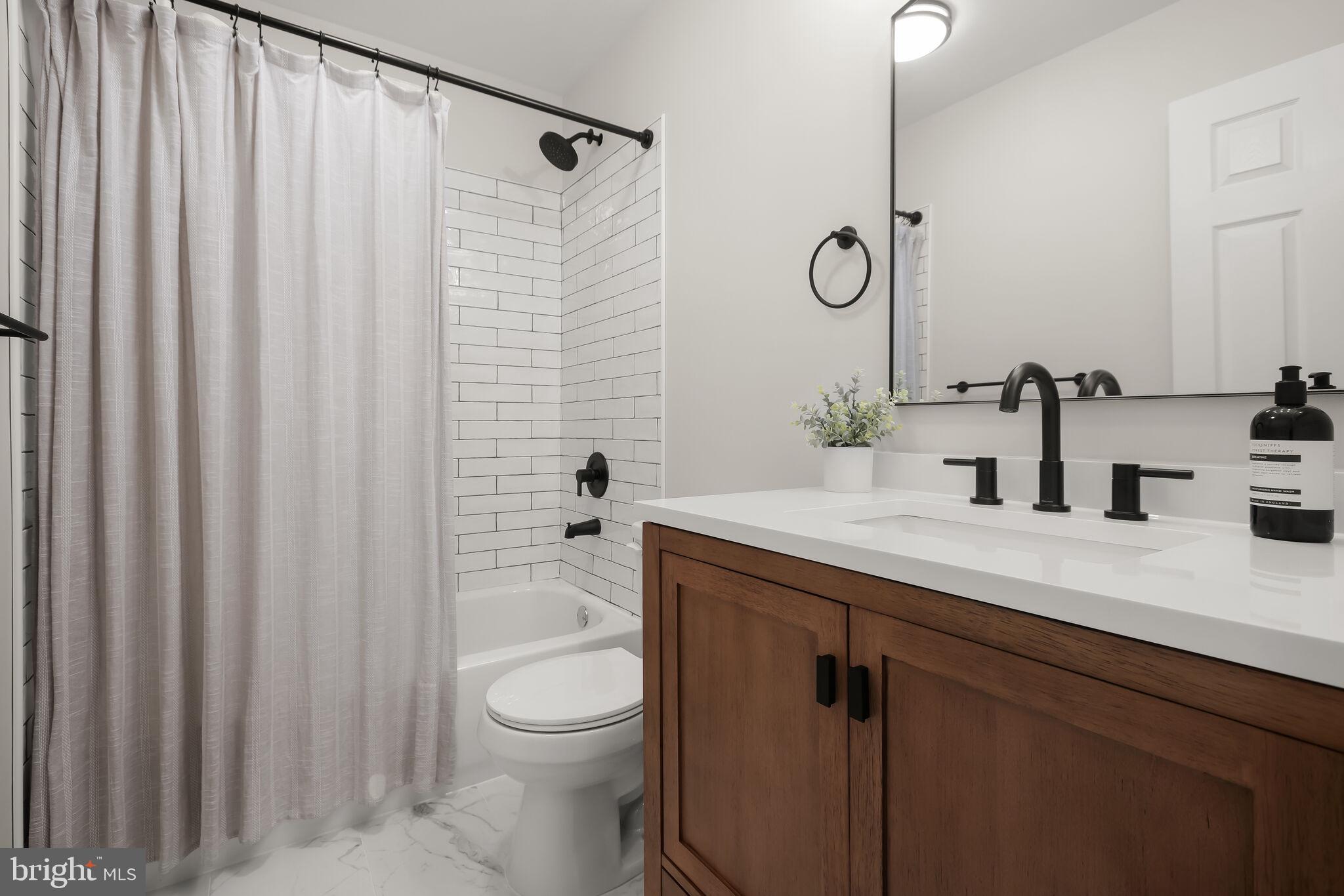 EMERSON - Residential