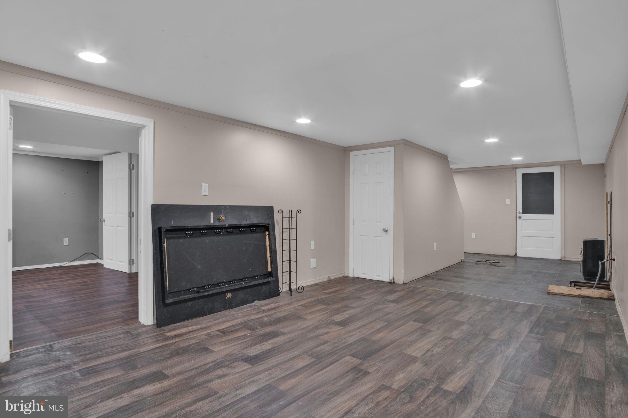 DOVER TWP - Residential