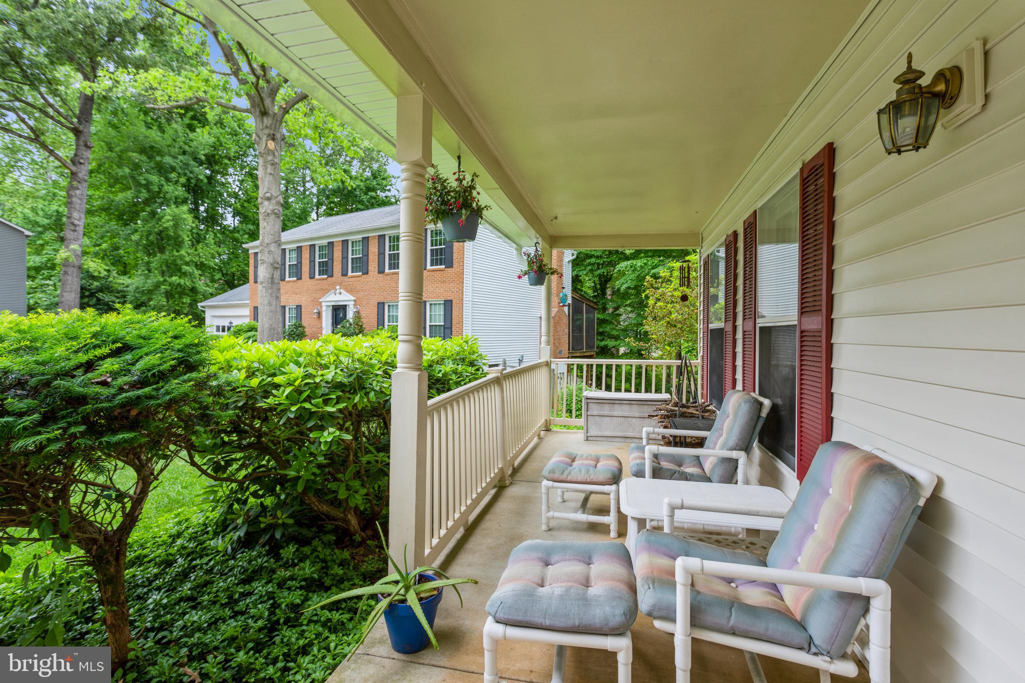 COUNTRY CLUB/LAKE MONTCLAIR - Residential