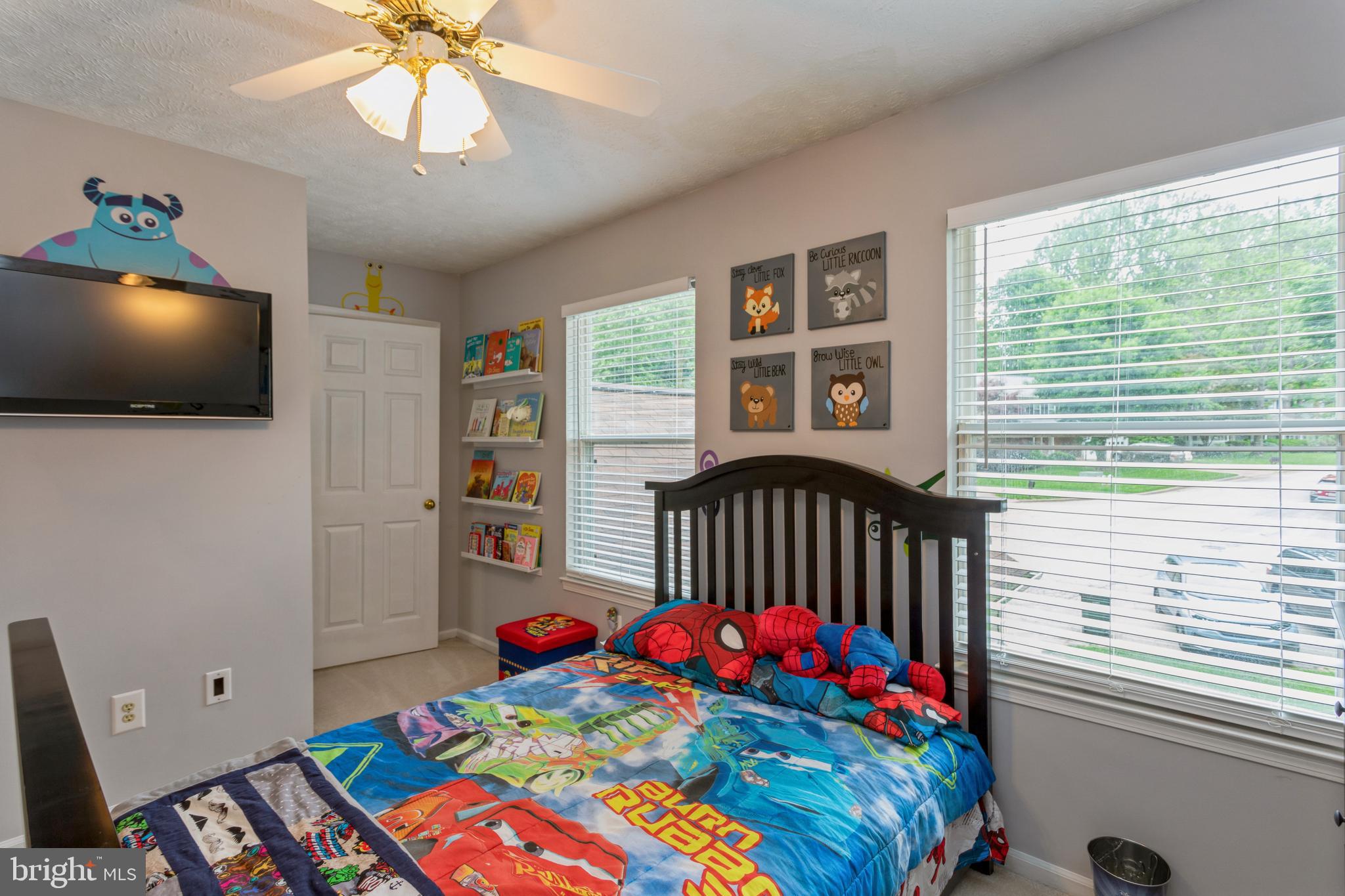 COUNTRY CLUB/LAKE MONTCLAIR - Residential