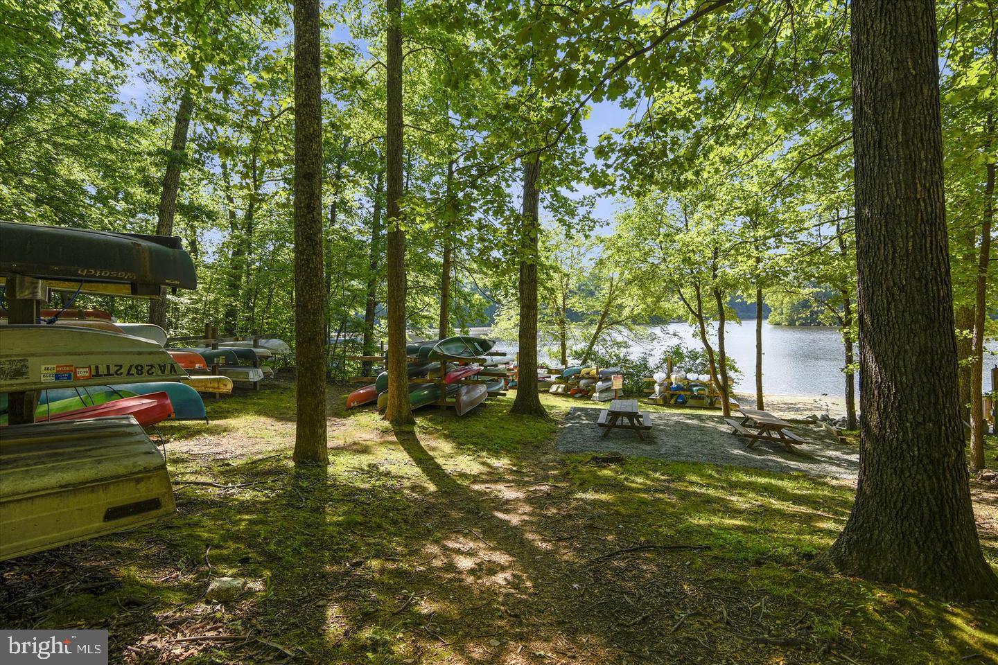 COUNTRY CLUB/LAKE MONTCLAIR - Residential