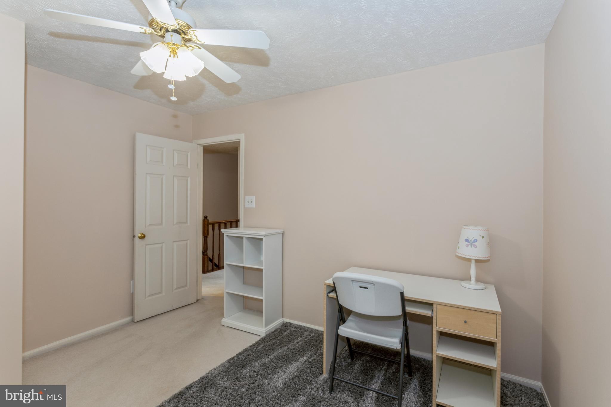 COUNTRY CLUB/LAKE MONTCLAIR - Residential