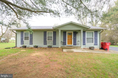 64 Buckingham Lane, Charles Town, WV MLS: WVJF2016816