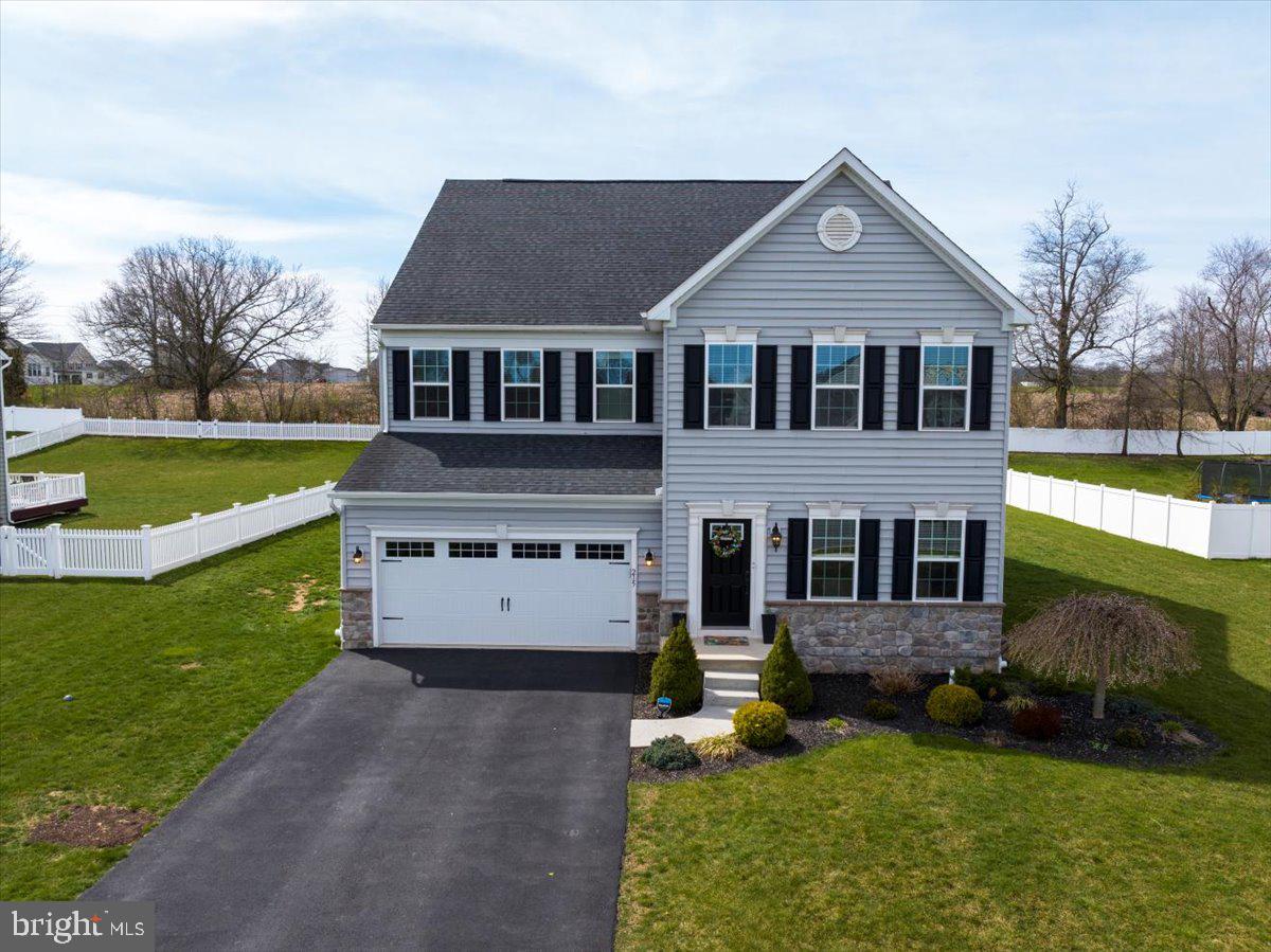 PRESERVE AT MONTGOMERY - Residential