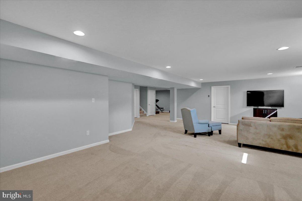 PRESERVE AT MONTGOMERY - Residential