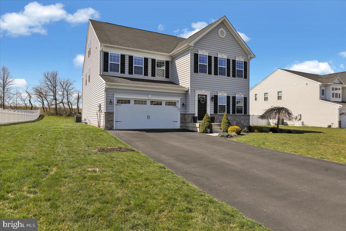 PRESERVE AT MONTGOMERY - Residential