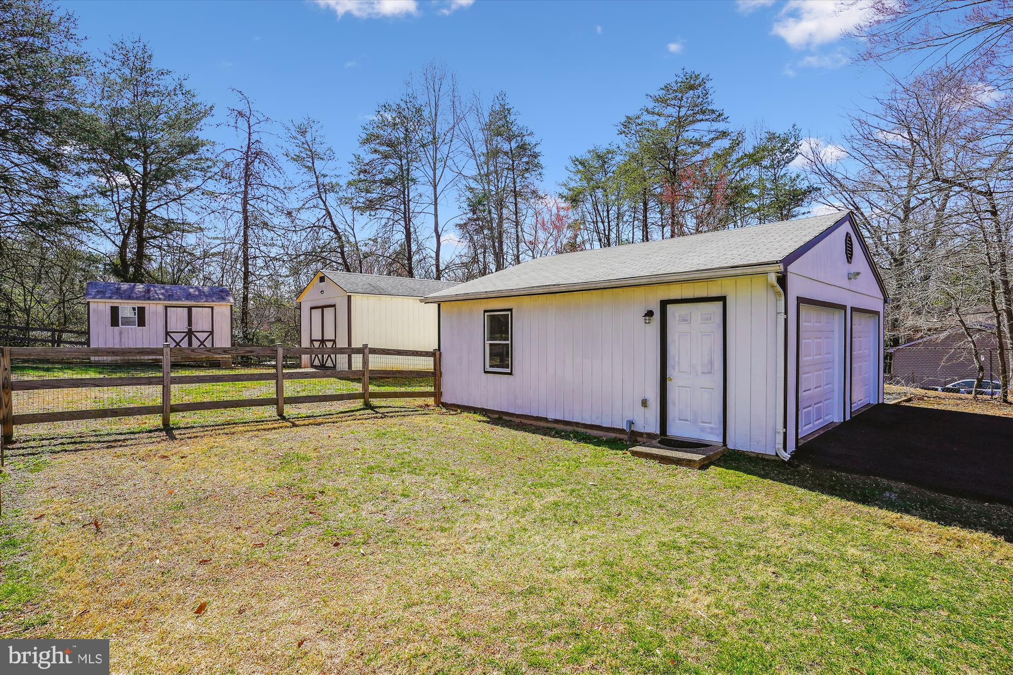 OAK RIDGE ESTATES - Residential