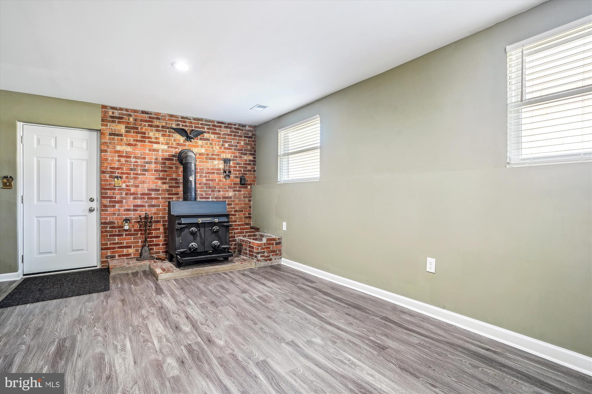 OAK RIDGE ESTATES - Residential