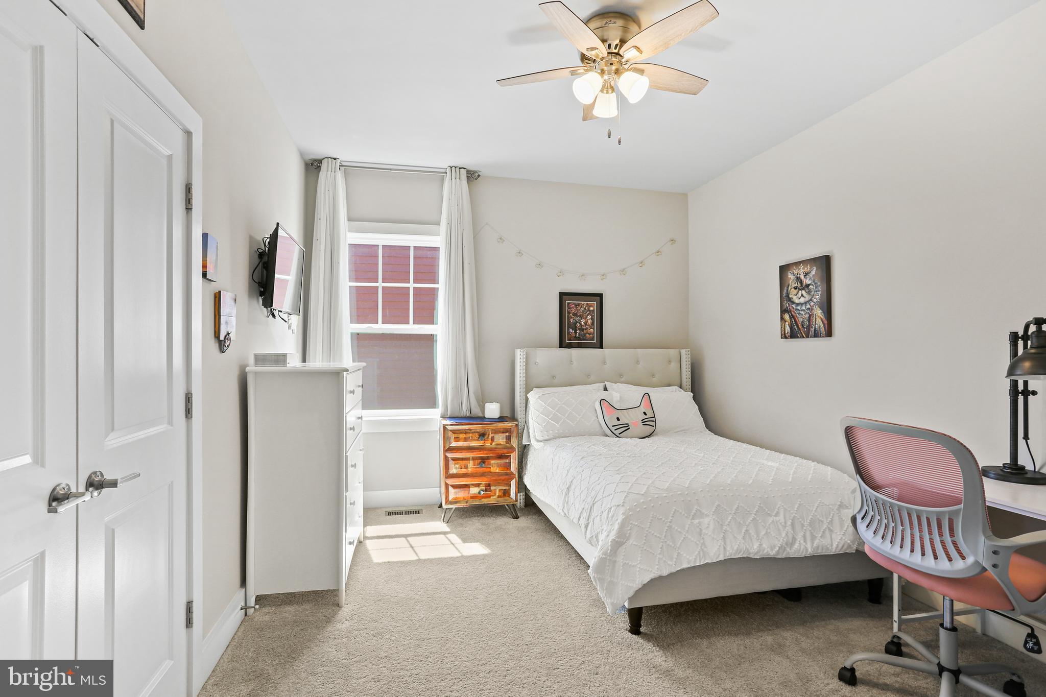 TWO RIVERS - Residential