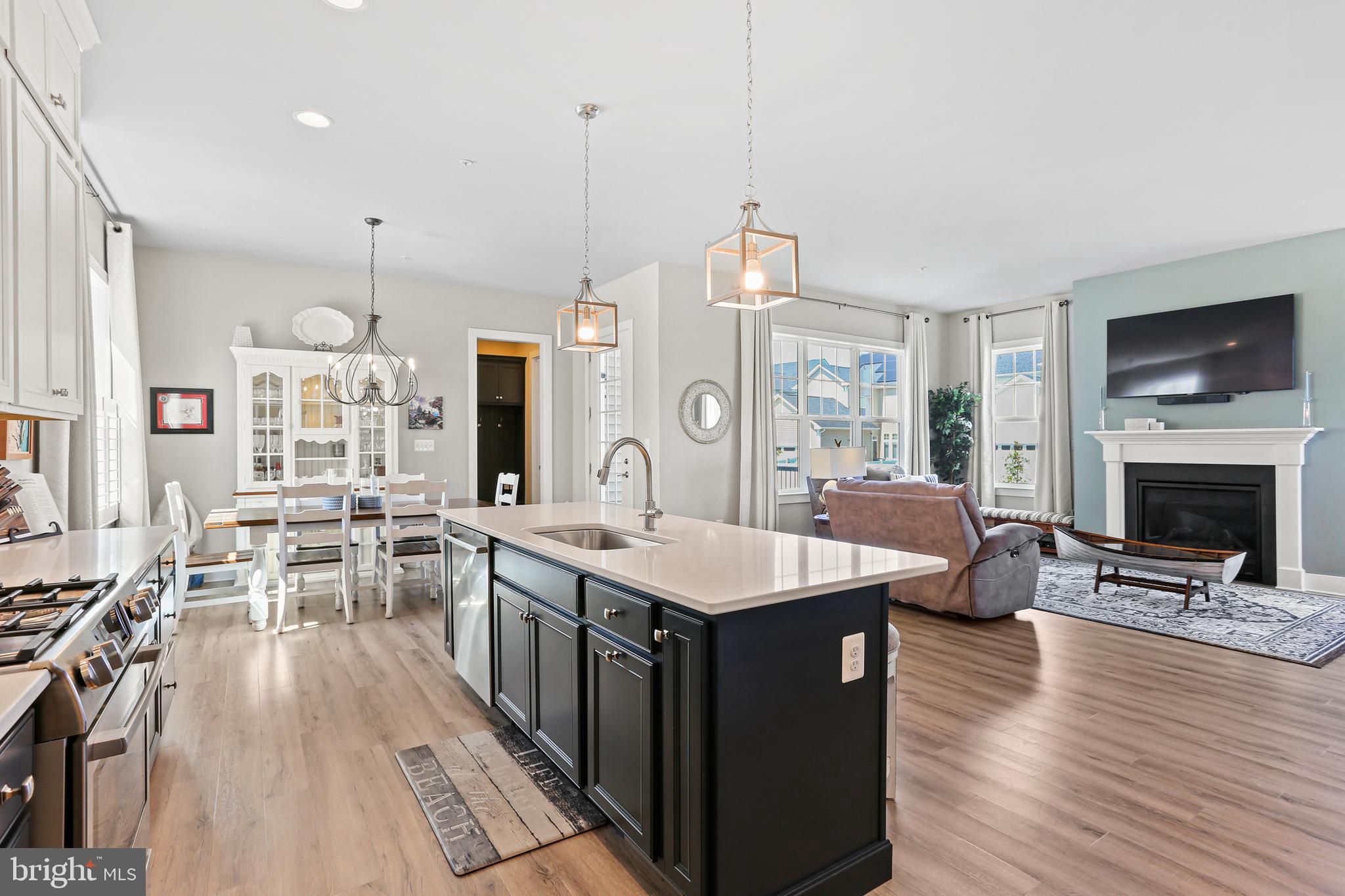 TWO RIVERS - Residential