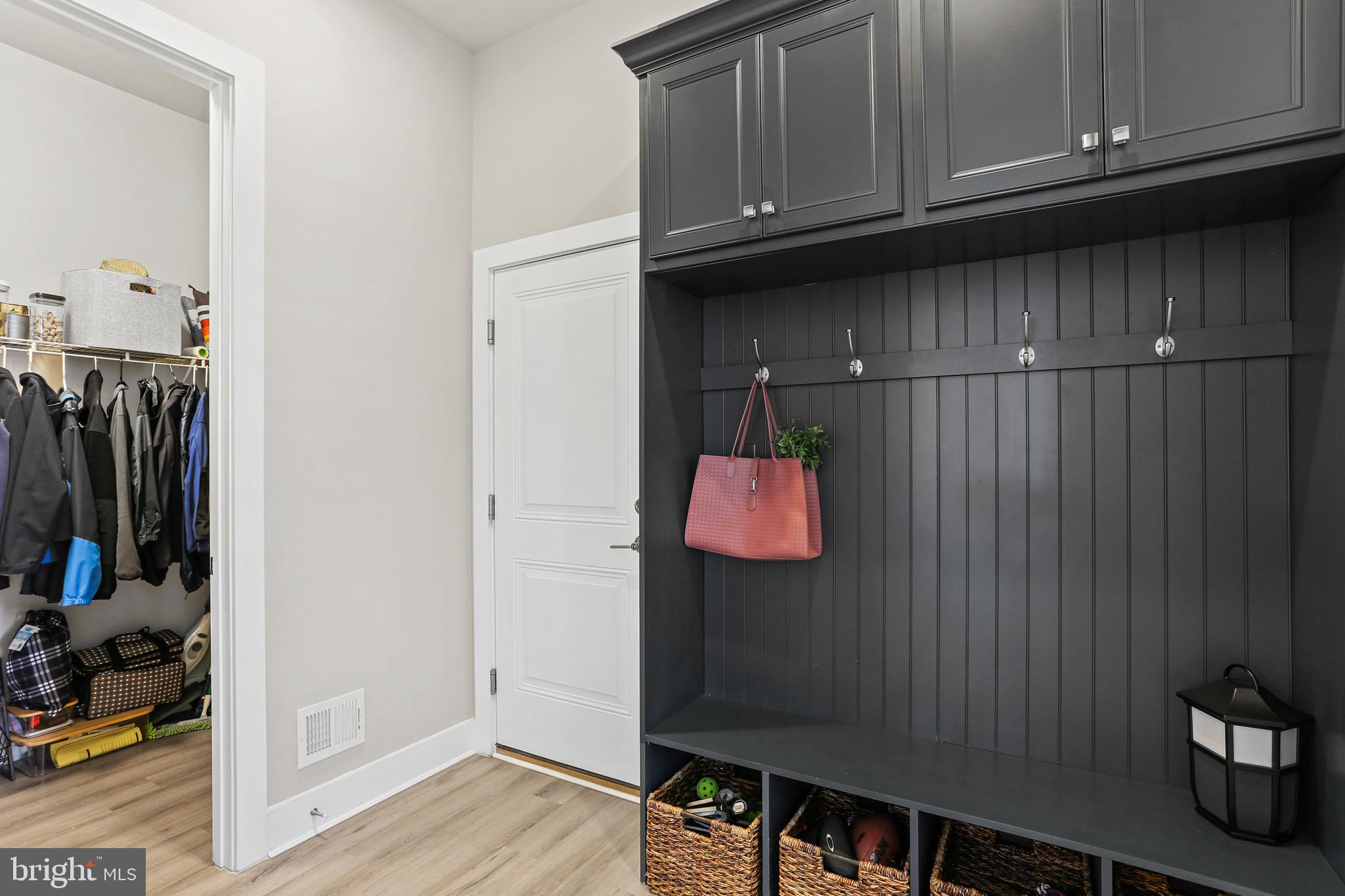 TWO RIVERS - Residential