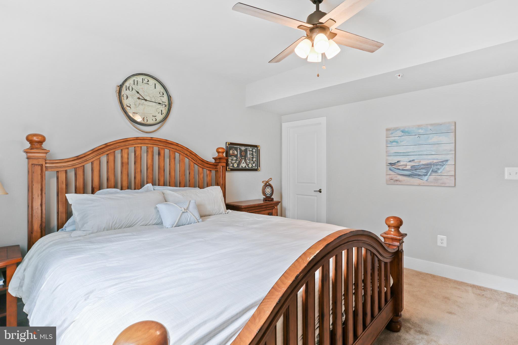 TWO RIVERS - Residential