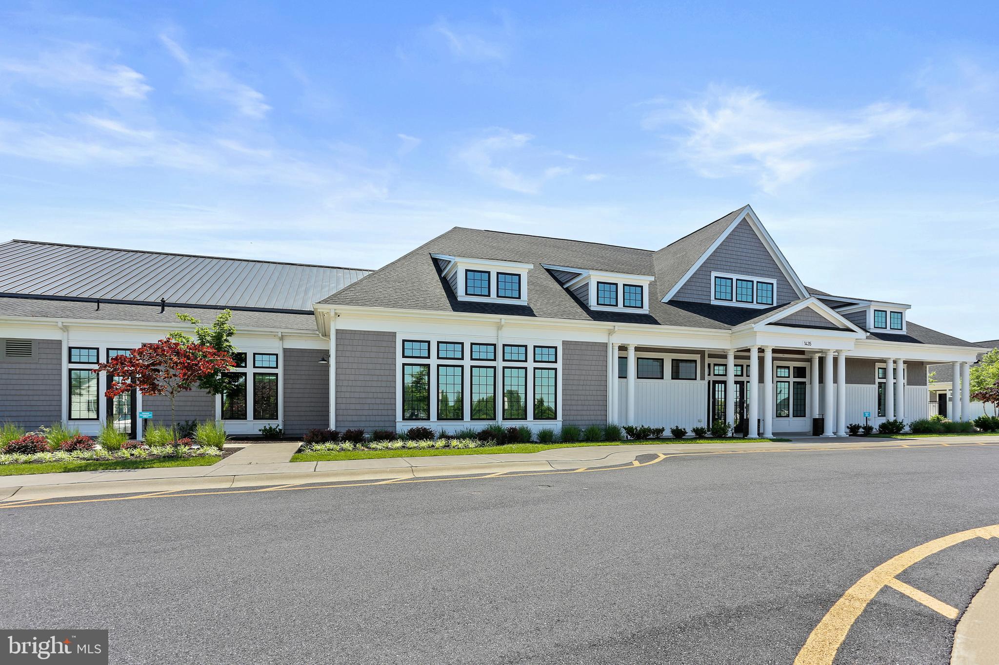 TWO RIVERS - Residential