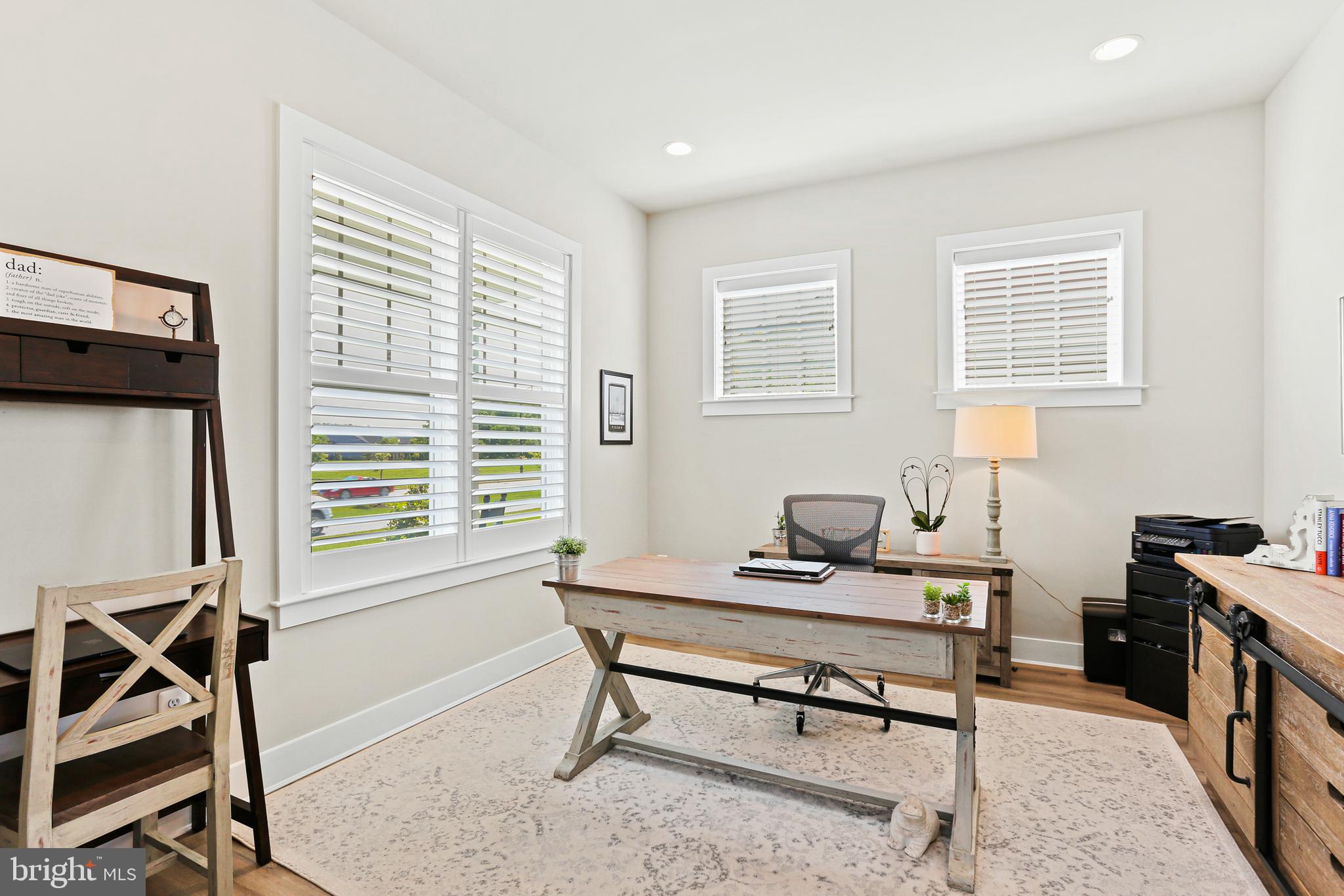 TWO RIVERS - Residential