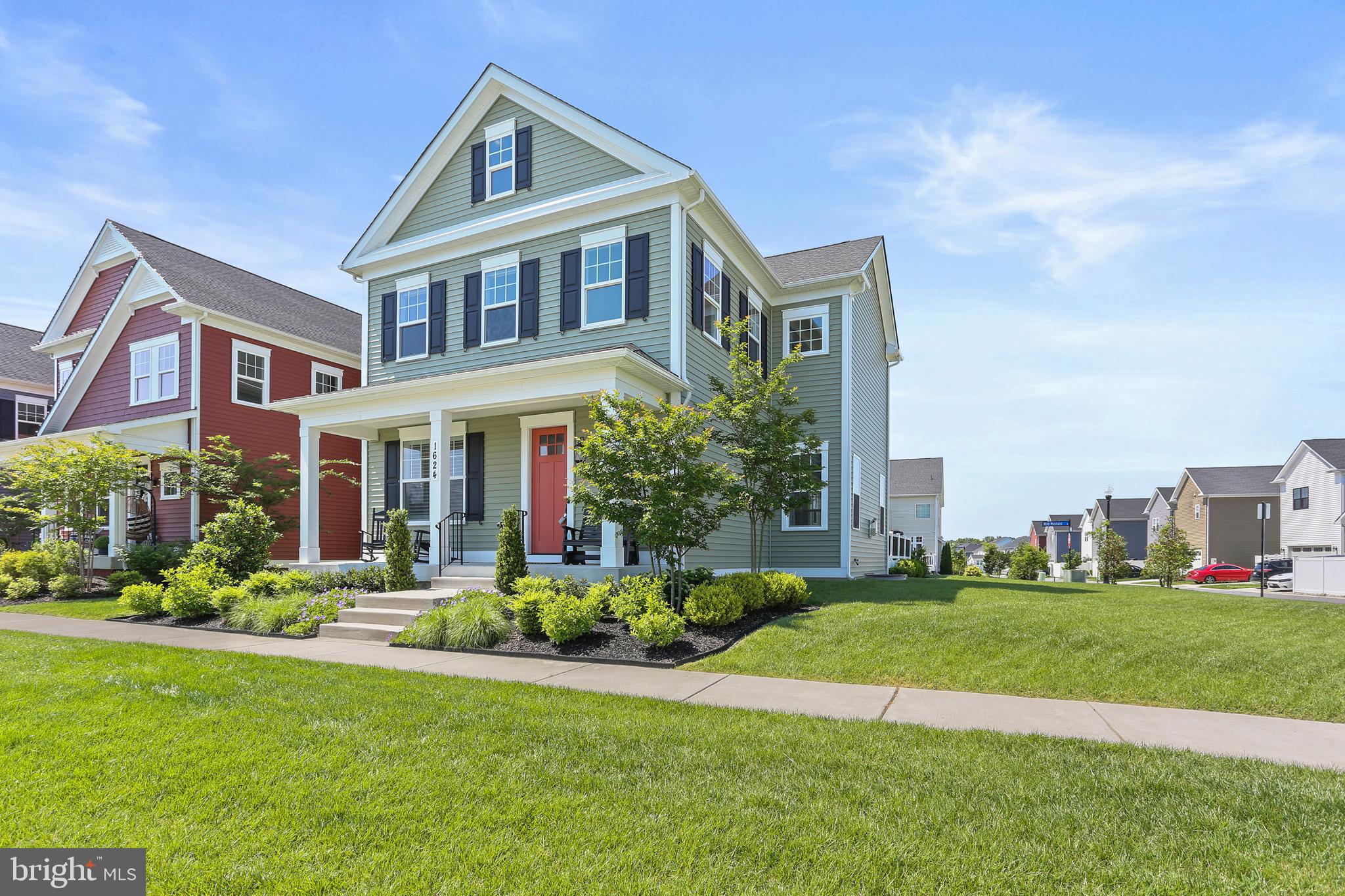 TWO RIVERS - Residential