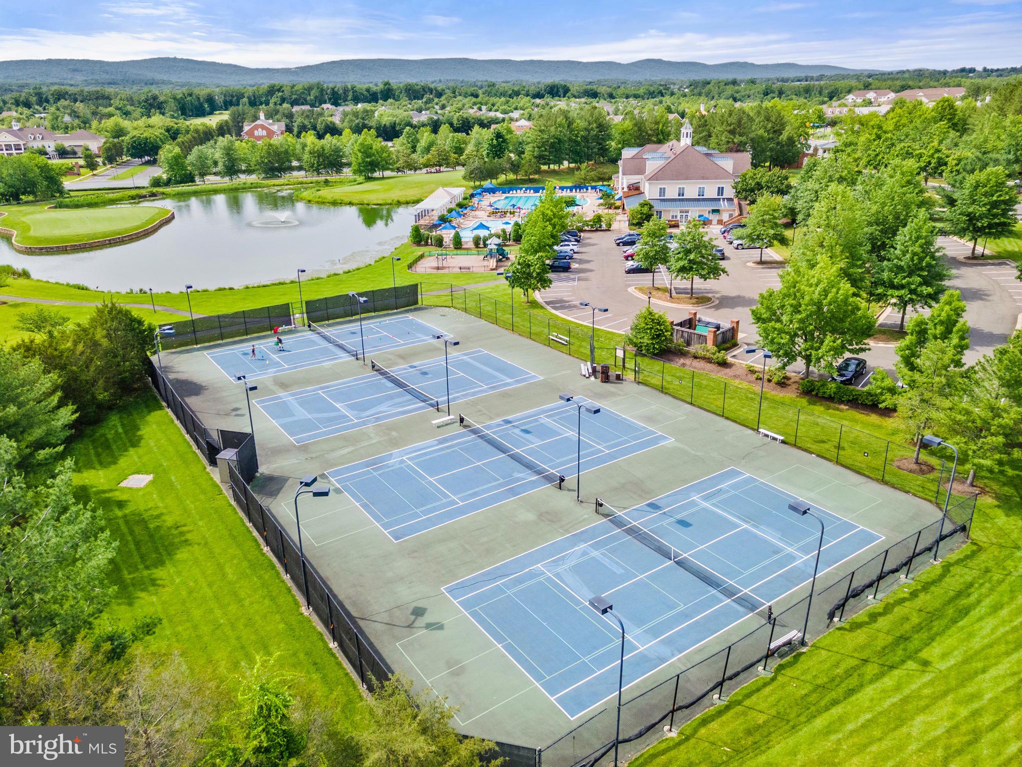 REGENCY AT DOMINION VALLEY - Residential