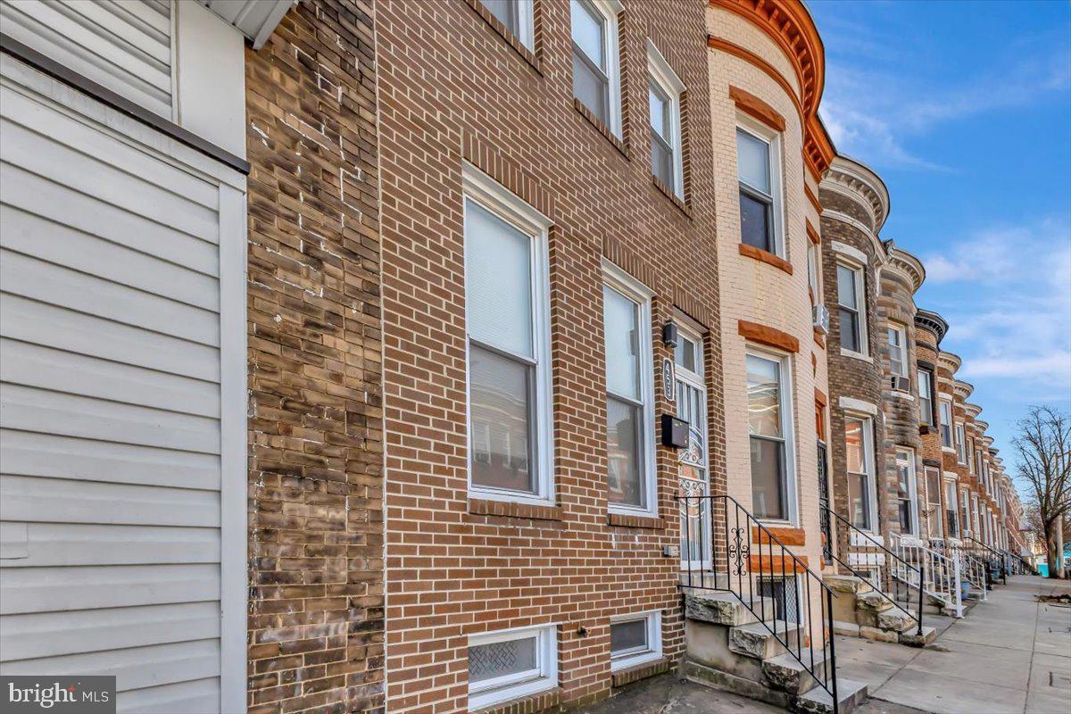 HARWOOD - Residential Lease