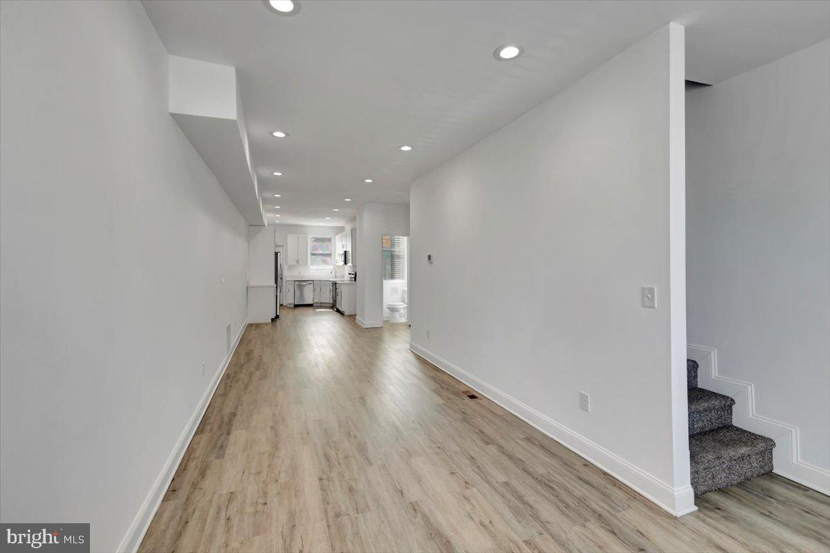 HARWOOD - Residential Lease