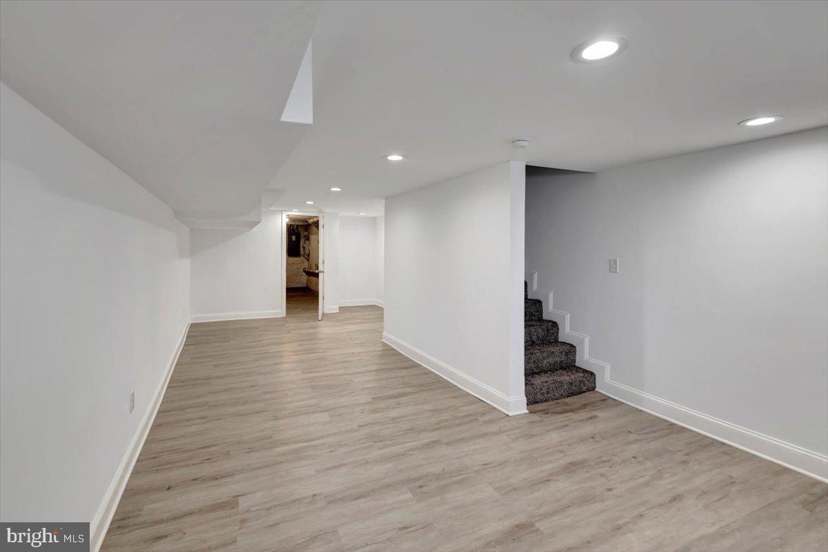 HARWOOD - Residential Lease