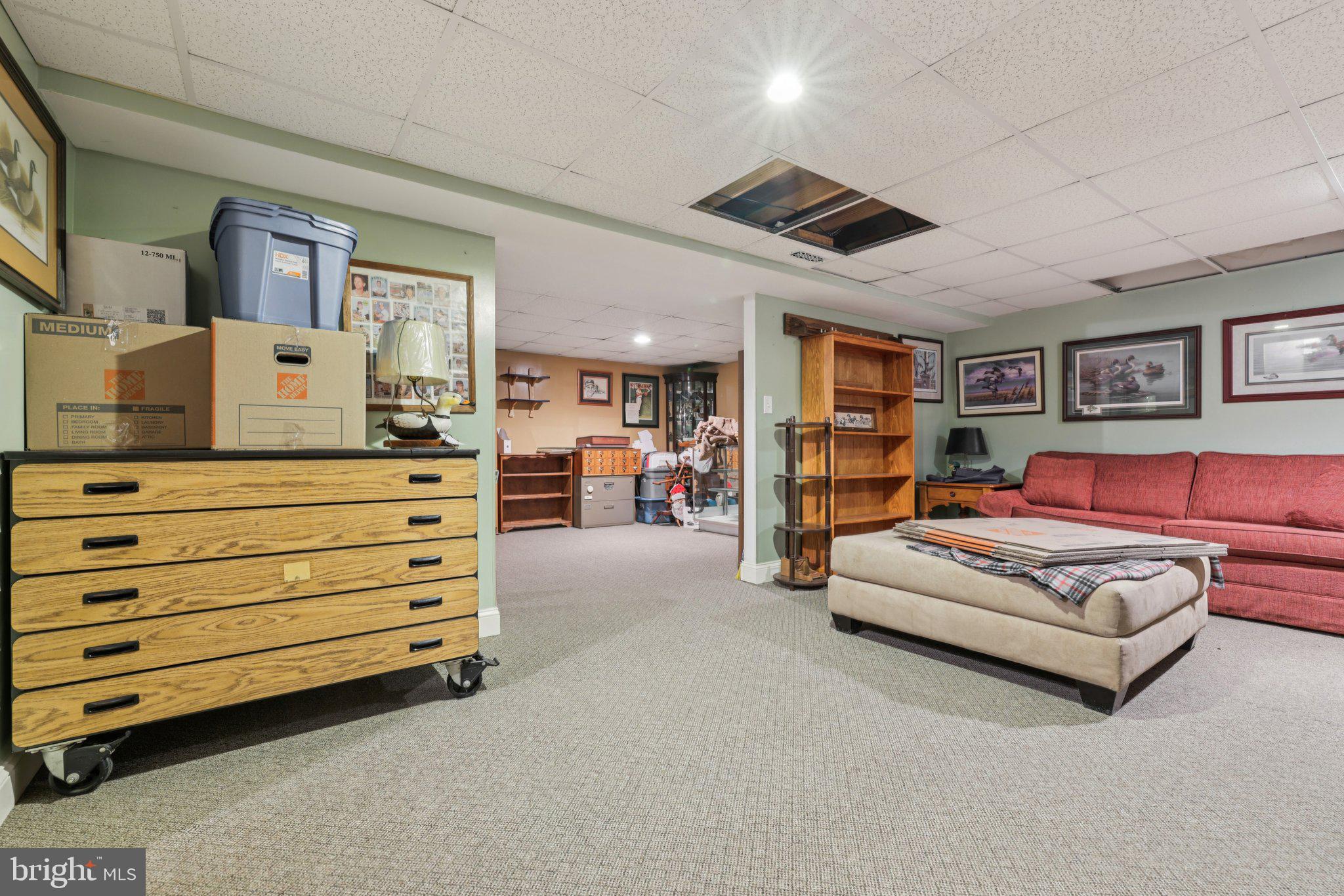 ROYAL EXCHANGE - Residential