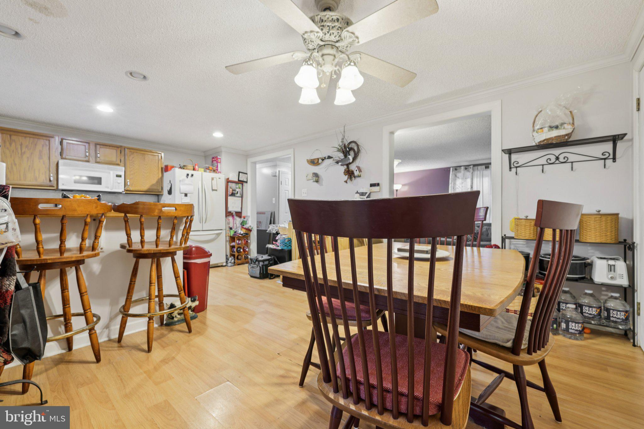 ROYAL EXCHANGE - Residential