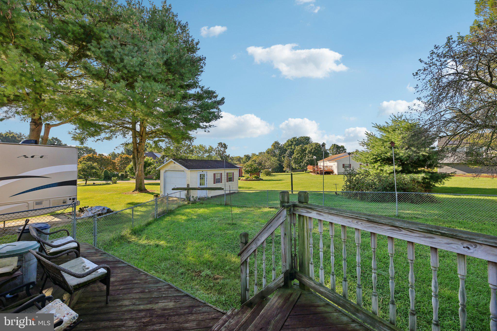 ROYAL EXCHANGE - Residential
