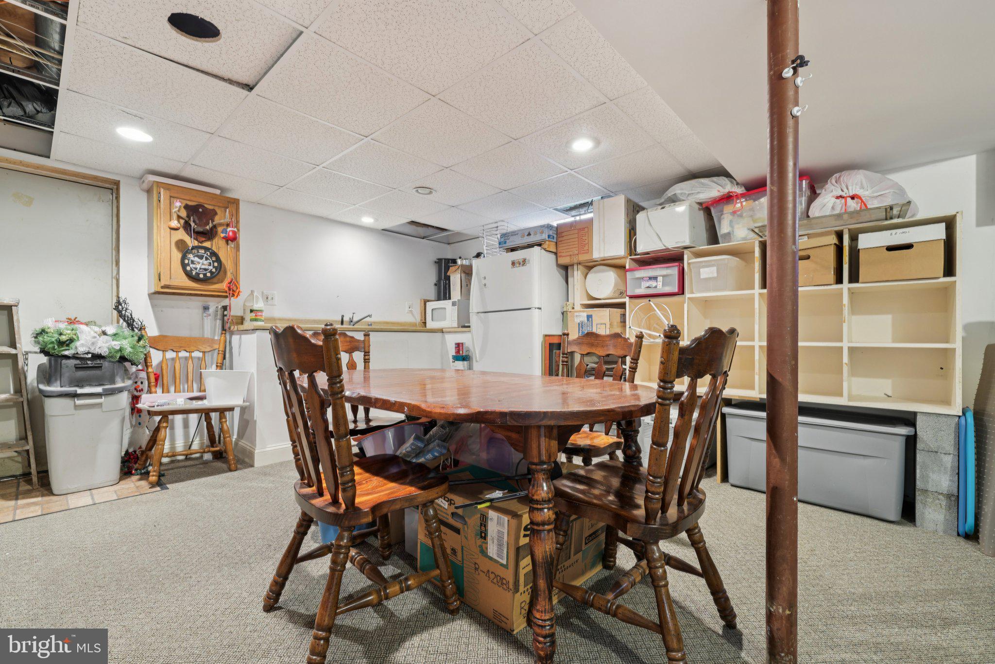 ROYAL EXCHANGE - Residential