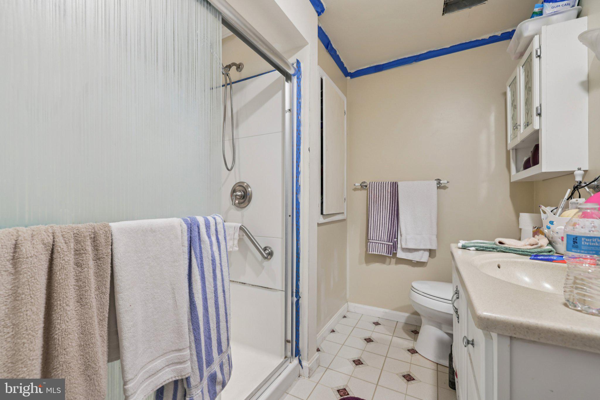 ROYAL EXCHANGE - Residential