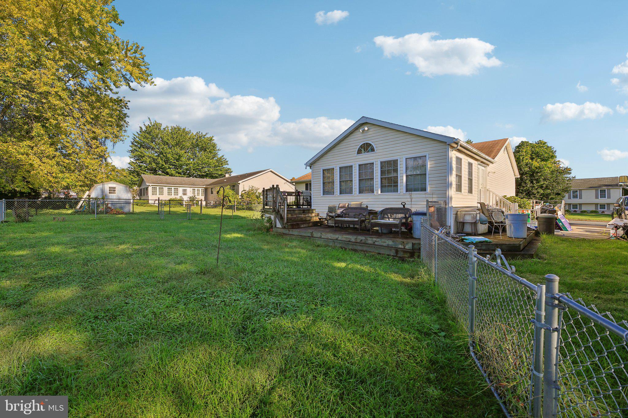 ROYAL EXCHANGE - Residential