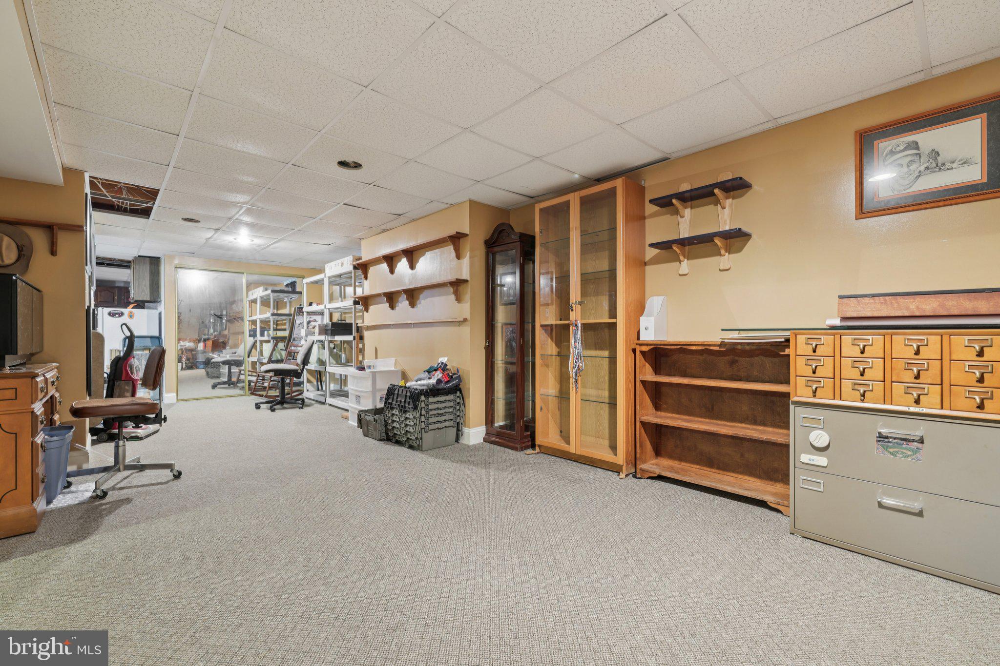 ROYAL EXCHANGE - Residential