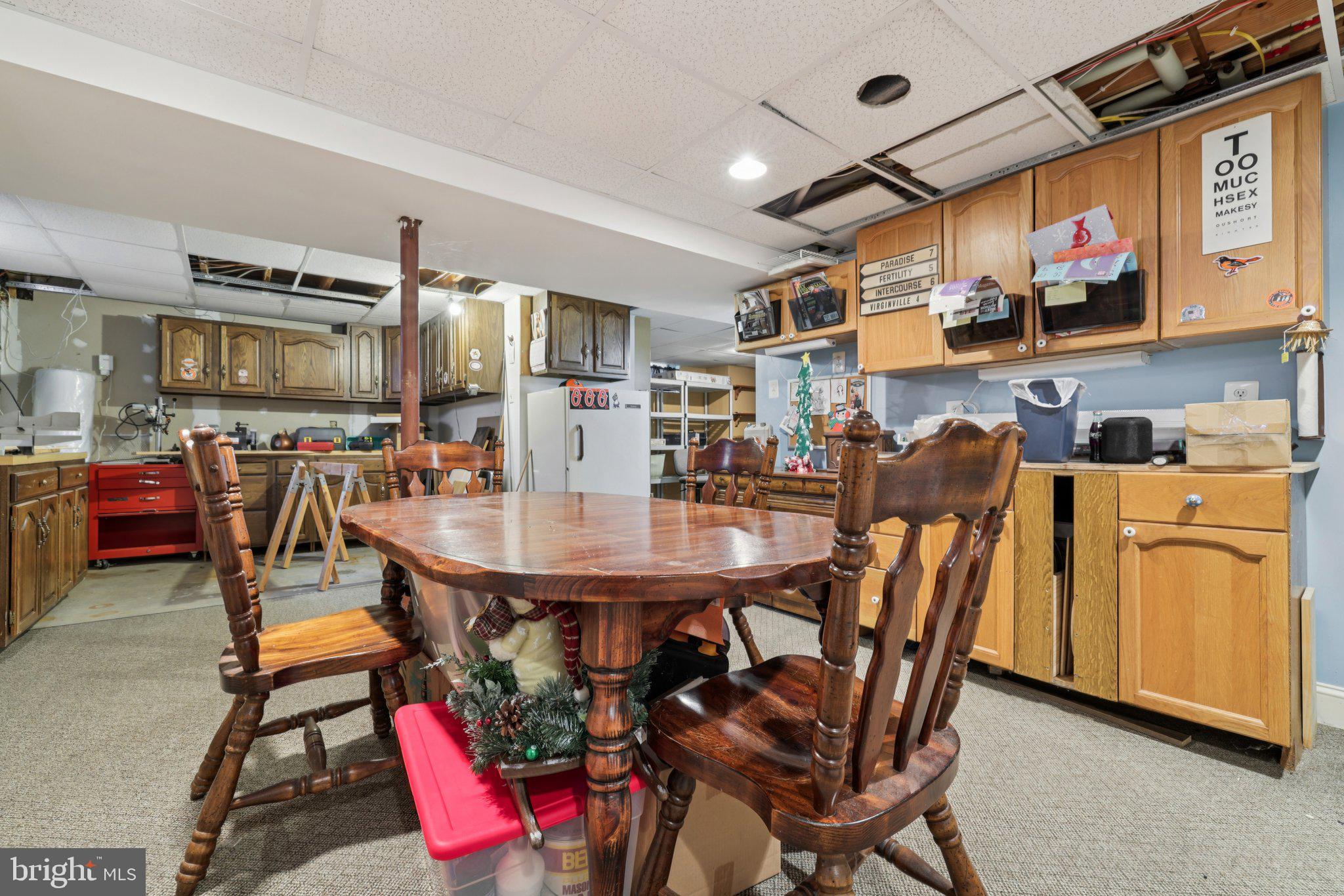 ROYAL EXCHANGE - Residential