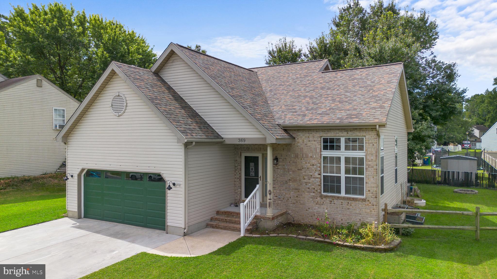 369 CARLISLE DRIVE