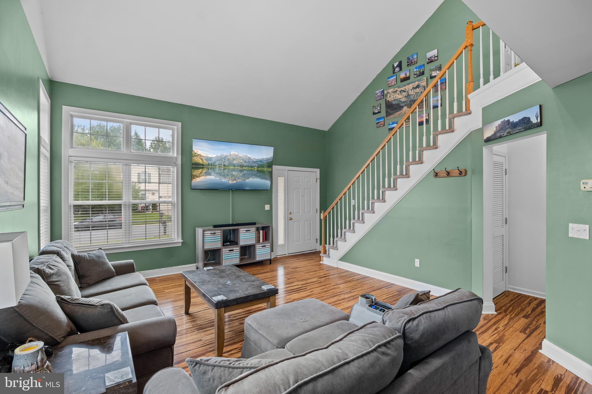 369 CARLISLE DRIVE