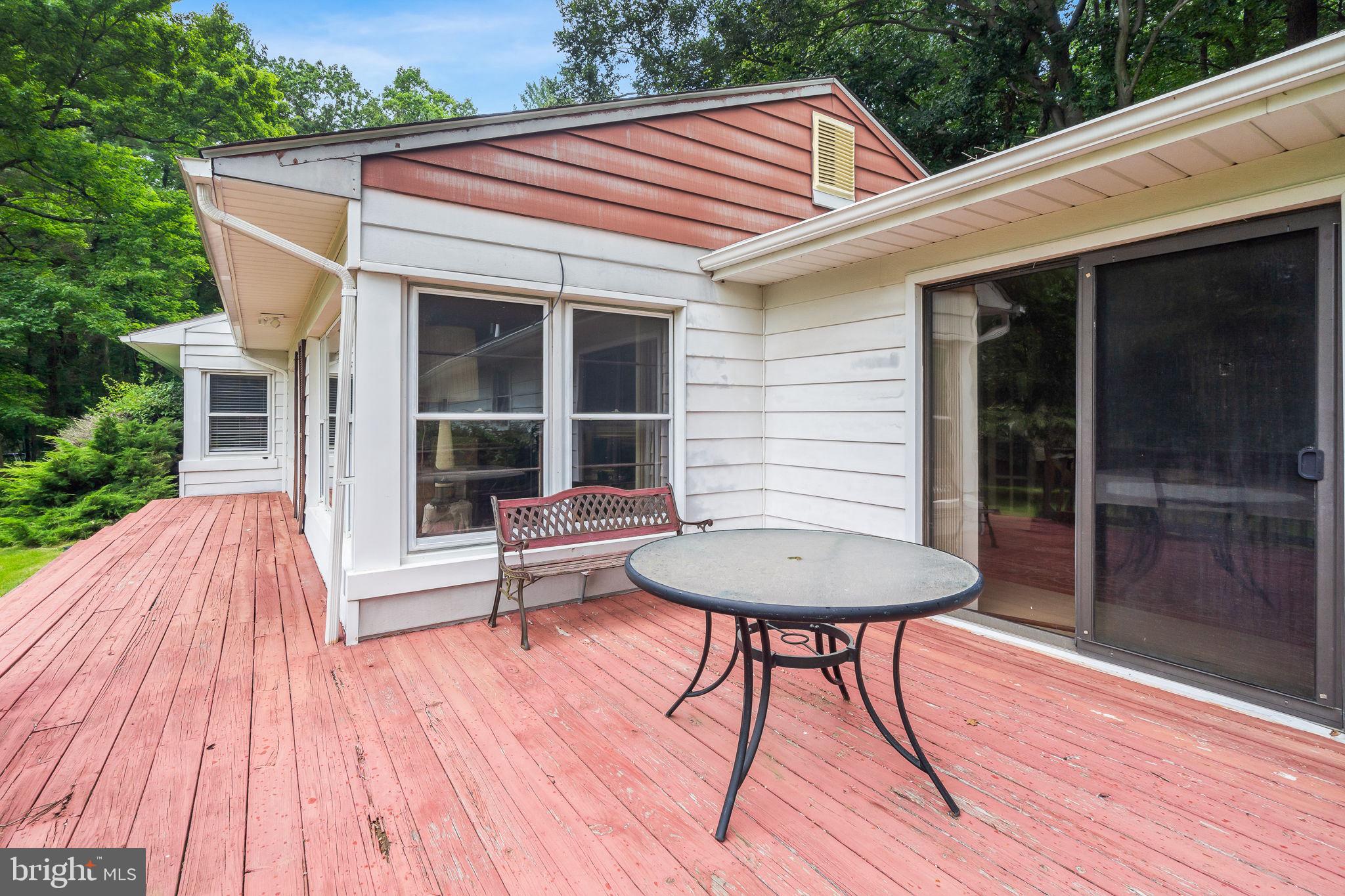 SWAN MEADOWS - Residential