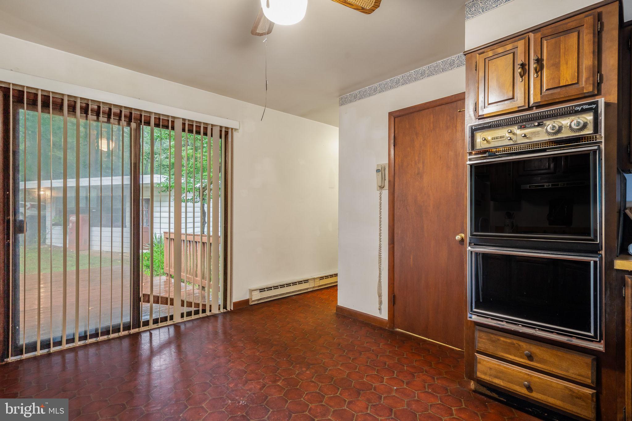 SWAN MEADOWS - Residential