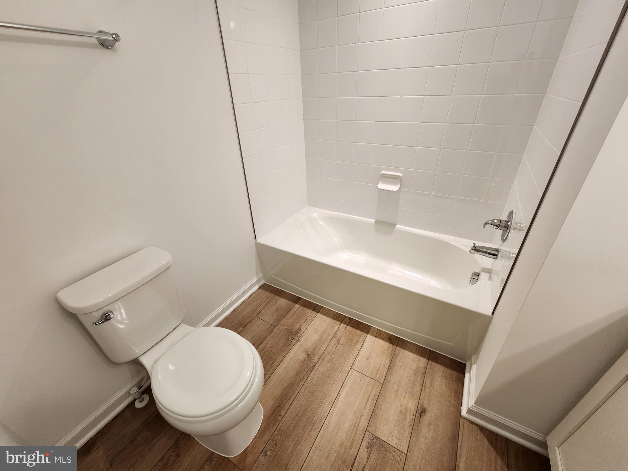 MARTINSBURG STATION - Residential Lease