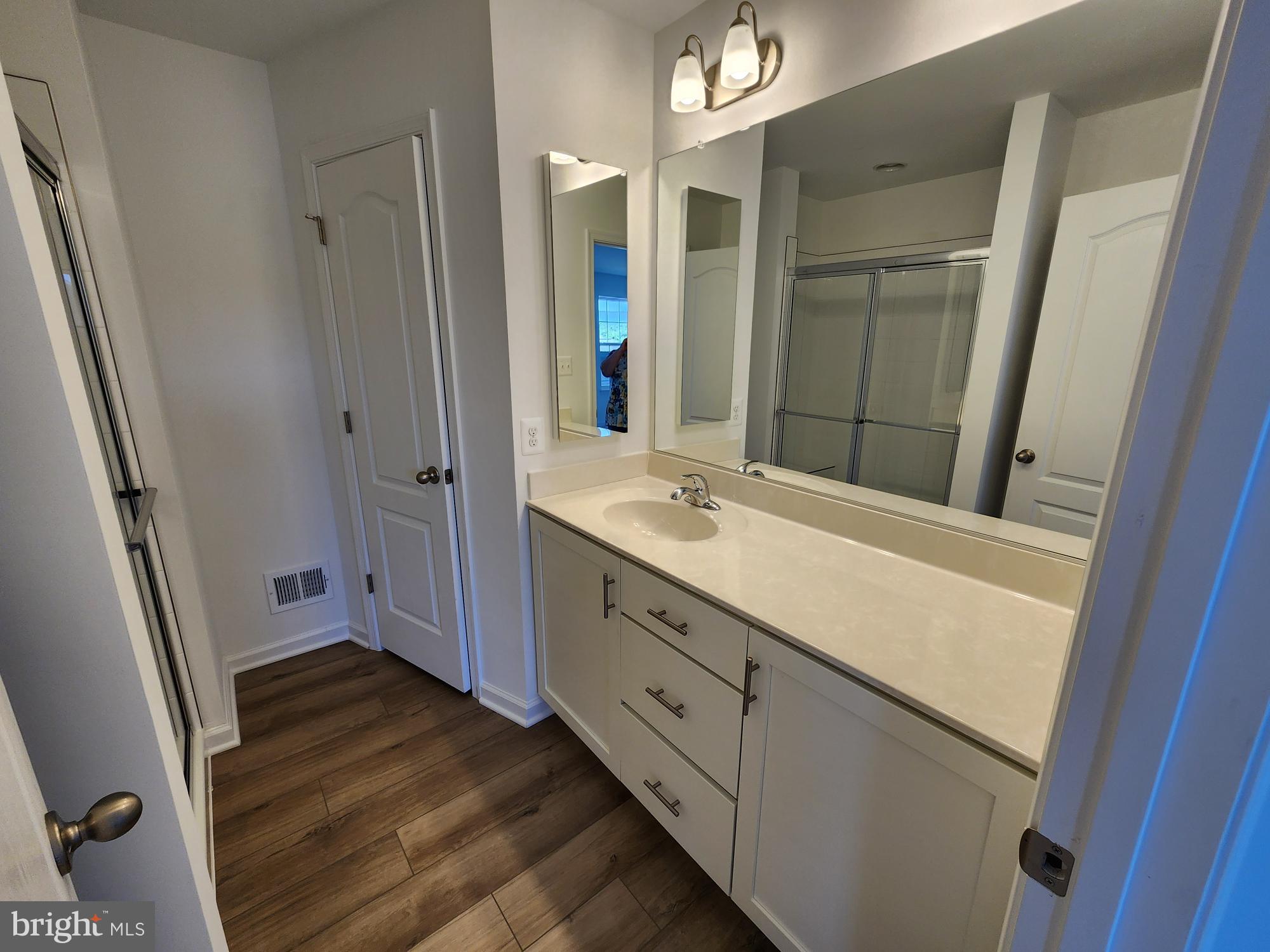 MARTINSBURG STATION - Residential Lease