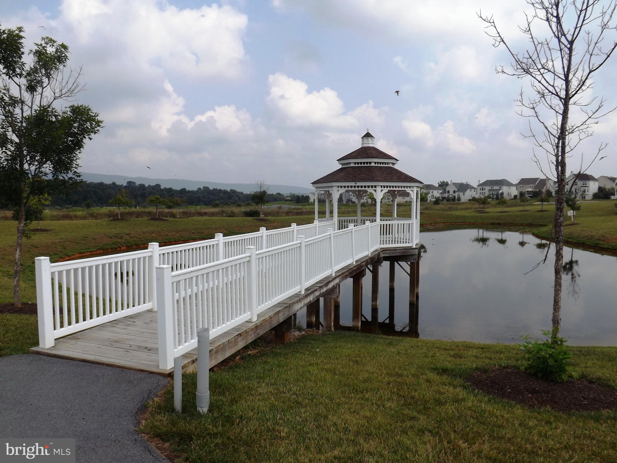 MARTINSBURG STATION - Residential Lease