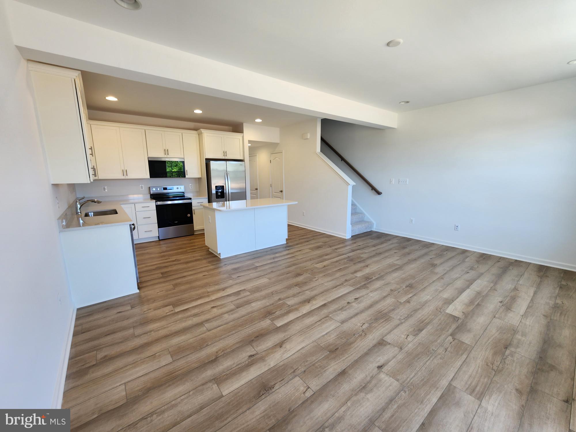 MARTINSBURG STATION - Residential Lease