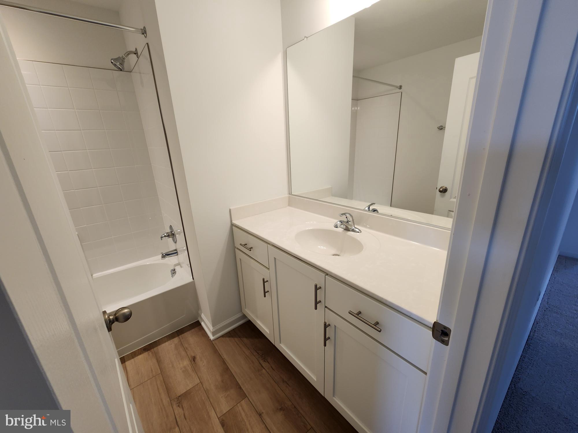 MARTINSBURG STATION - Residential Lease